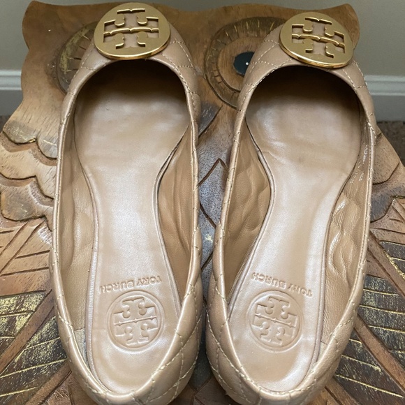 Tory Burch Quilted Ballet Flats - Picture 5 of 8